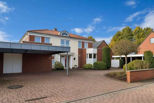 Foto - Haus zum Kaufen in Bad Zwischenahn 865.000,00 € 273 m²