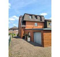 Haus zum Kaufen in Heinsberg 299.000,00 € 180 m²