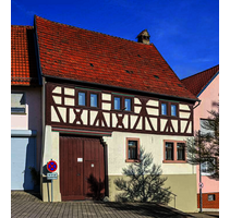 Haus zum Kaufen in Leinach 115.000,00 € 120 m²