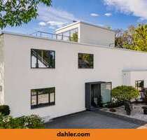 Haus zum Kaufen in Kleinmachnow 2.890.000,00 € 445.1 m²