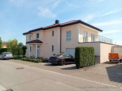 Foto - Haus zum Kaufen in Königsbrunn 1.290.000,00 € 261 m²