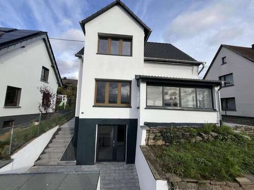 Foto - Haus zum Kaufen in Erpel 495.000,00 € 127 m²