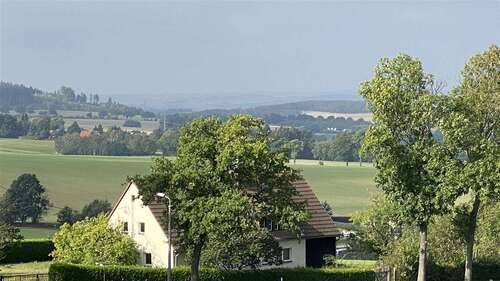 Foto - Haus zum Kaufen in Tirpersdorf 195.000,00 € 180 m²