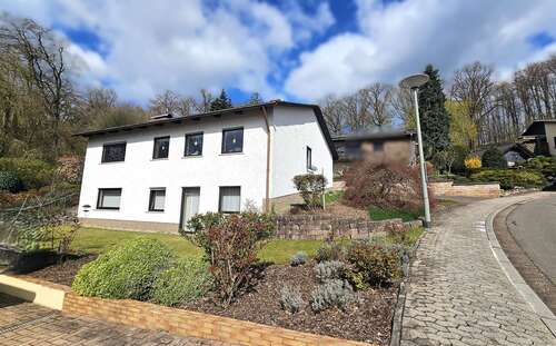 Foto - Haus zum Kaufen in Eppelborn 430.000,00 € 160 m²