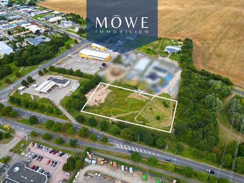 Foto - Grundstück in Broderstorf 1.035.000,00 € 9000 m²