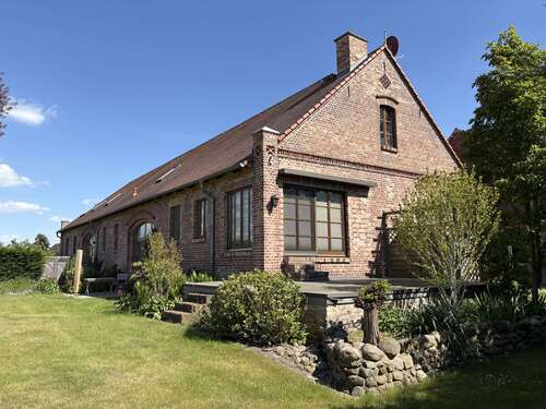 Foto - Haus zum Kaufen in Havelsee 620.000,00 € 200 m²