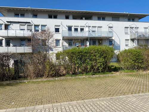 Foto - Wohnung zum Kaufen in Zwenkau 102.000,00 € 41 m²