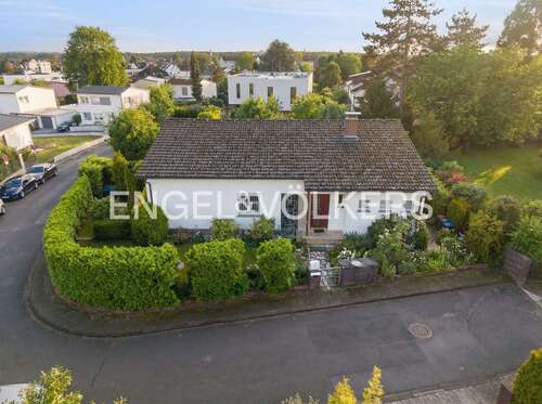 Foto - Haus zum Kaufen in Dreieich 1.095.000,00 € 212 m²