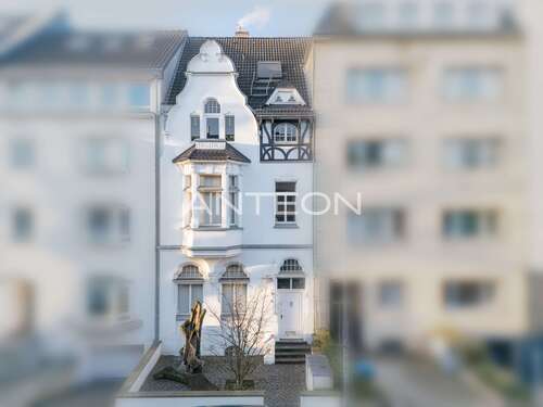 Foto - Haus zum Kaufen in Düsseldorf 1.950.000,00 € 397 m²