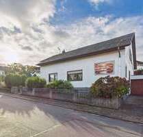 Haus zum Kaufen in Wassenach 275.000,00 € 169.08 m²