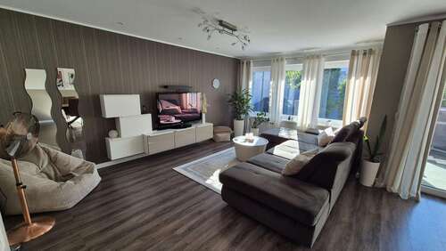 Foto - Haus zum Kaufen in Schweinfurt 475.000,00 € 140 m²