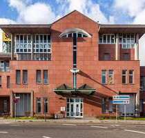 Büro in Gießen 860,00 € 24 m² - 860,00 EUR Kaltmiete, ca.  24,00 m² in Gießen (PLZ: 35390)