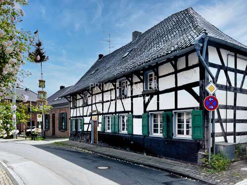 Foto - Haus zum Kaufen in Jüchen Schaan 129.000,00 € 347 m²