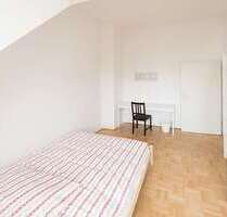 WG-Zimmer in München 850,00 € 11 m²