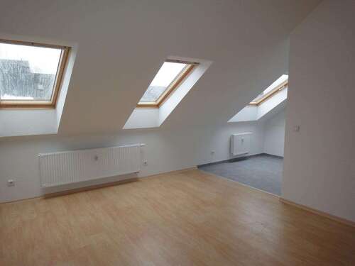 Foto - Wohnung zum Mieten in Chemnitz 327,00 € 57.41 m²