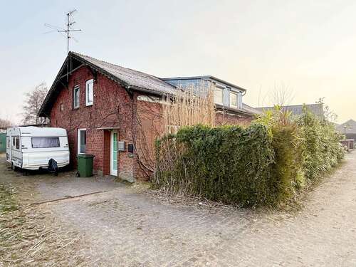 Foto - Haus zum Kaufen in Rantrum 249.000,00 € 244 m²