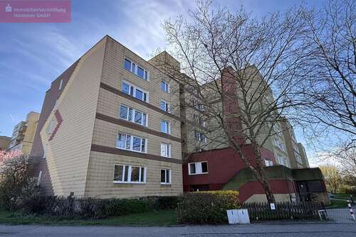 Foto - Wohnung zum Kaufen in Lehrte 169.000,00 € 98 m²