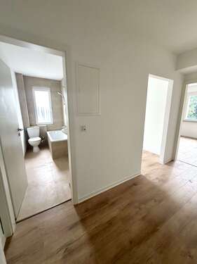 Foto - Wohnung zum Mieten in Wuppertal 600,00 € 68 m²