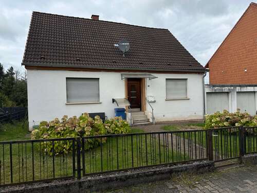 Foto - Haus zum Kaufen in Mackenbach 295.000,00 € 119 m²