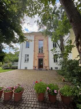 Foto - Haus zum Kaufen in Mainz-Kostheim 1.830.000,00 € 447 m²