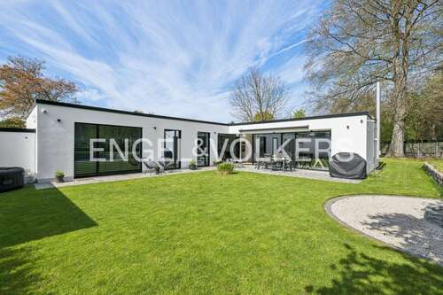 Foto - Haus zum Kaufen in Mörfelden-Walldorf 1.390.000,00 € 156.65 m²