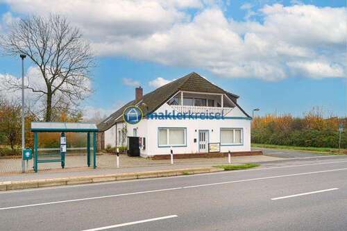 Foto - Büro in Esens 695,00 € 137 m² - 695,00 EUR Kaltmiete, ca.  137,00 m²