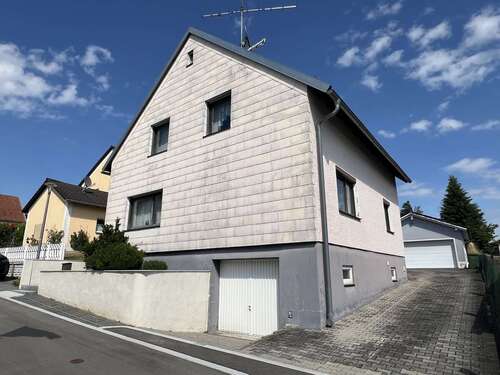 Foto - Haus zum Kaufen in Aufhausen 339.000,00 € 150 m²