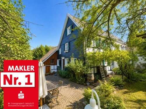 Foto - Haus zum Kaufen in Leverkusen 699.000,00 € 160 m²