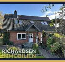 Haus zum Kaufen in Niebüll 335.000,00 € 118.09 m²