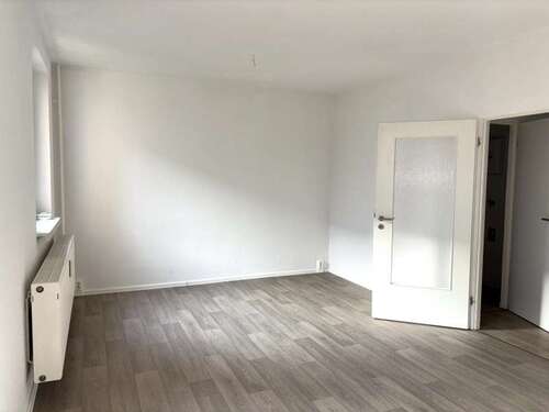 Foto - Wohnung zum Mieten in Zwickau 382,80 € 58 m²