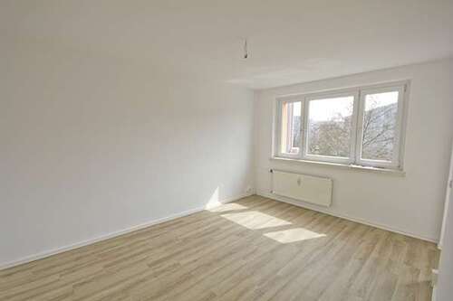 Foto - Wohnung zum Mieten in Halle (Saale) 247,00 € 41.12 m²