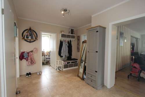 Foto - Haus zum Kaufen in Habichtswald 465.000,00 € 194.15 m²