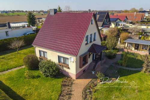 Foto - Haus zum Kaufen in Barleben 270.000,00 € 104.51 m²