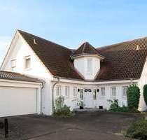 Haus zum Kaufen in Lübeck Travemünde 1.350.000,00 € 288 m² - Lübeck / Travemünde