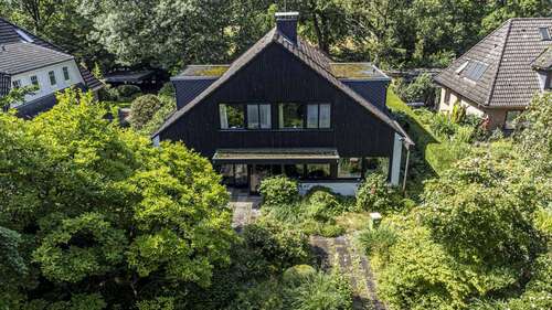 Foto - Haus zum Kaufen in Hamburg Volksdorf 985.000,00 € 276 m²