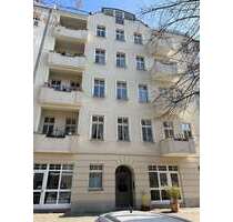 Wohnung zum Kaufen in Berlin 220.000,00 € 42.99 m²