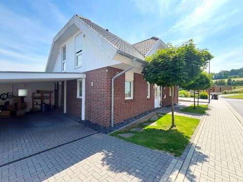 Foto - Haus zum Kaufen in Alpenrod 449.000,00 € 161 m²