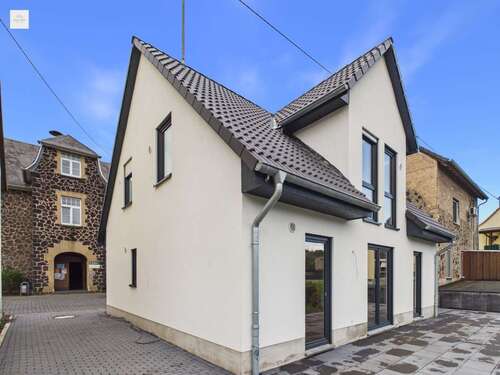 Foto - Haus zum Kaufen in Niederzissen 449.000,00 € 129 m²