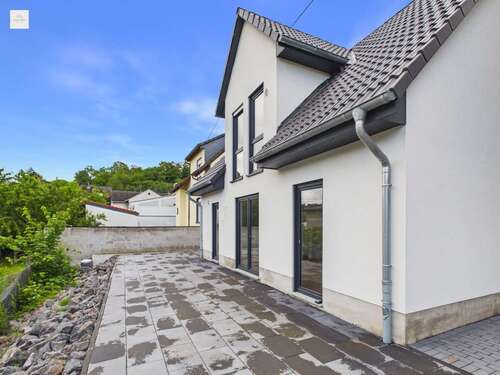 Foto - Haus zum Kaufen in Niederzissen 449.000,00 € 129.44 m²