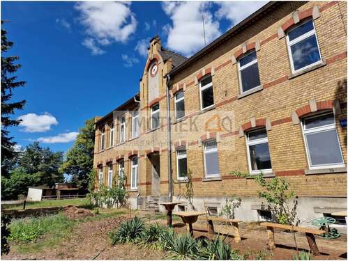 Foto - Haus zum Kaufen in Bernsdorf 179.000,00 € 1230 m²