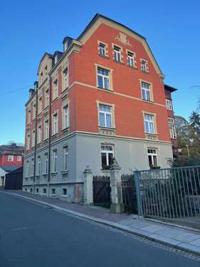 Foto - Wohnung zum Kaufen in Lößnitz 150.000,00 € 392 m²