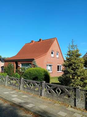 Foto - Haus zum Kaufen in Weener Möhlenwarf 129.000,00 € 88.23 m²
