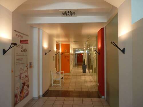 Foto - Büro in Neustadt an der Weinstraße 1.880,00 € 251 m²
