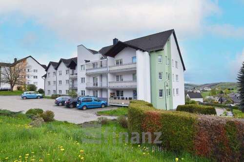 Foto - Wohnung zum Kaufen in Bernsbach 86.000,00 € 80.08 m²