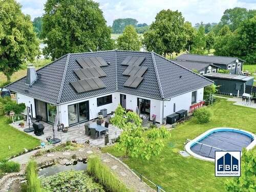 Foto - Haus zum Kaufen in Langenhagen Techentin 619.000,00 € 181.9 m²