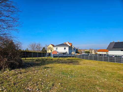 Foto - Grundstück zu verkaufen in Weißenfels 74.000,00 € 824 m²