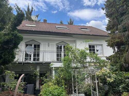 Foto - Haus zum Kaufen in Cadolzburg-Wachendorf 600.000,00 € 180 m²
