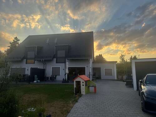 Foto - Haus zum Mieten in Gerolsbach 1.990,00 € 185 m²