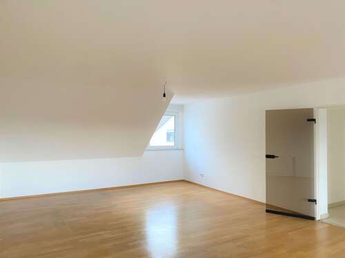 Foto - Wohnung zum Mieten in Dreieich 1.250,00 € 95 m²