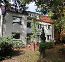 Haus zum Kaufen in Berlin-Lankwitz 1.100.000,00 € 310 m²